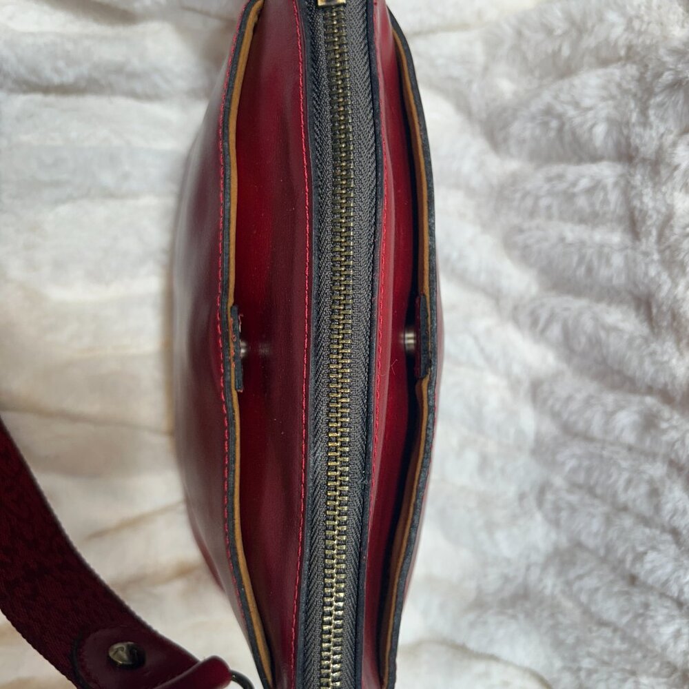 EUC Patricia Nash Valenza Red Leather Crossbody - Embossed Strap - Picture 7 of 12